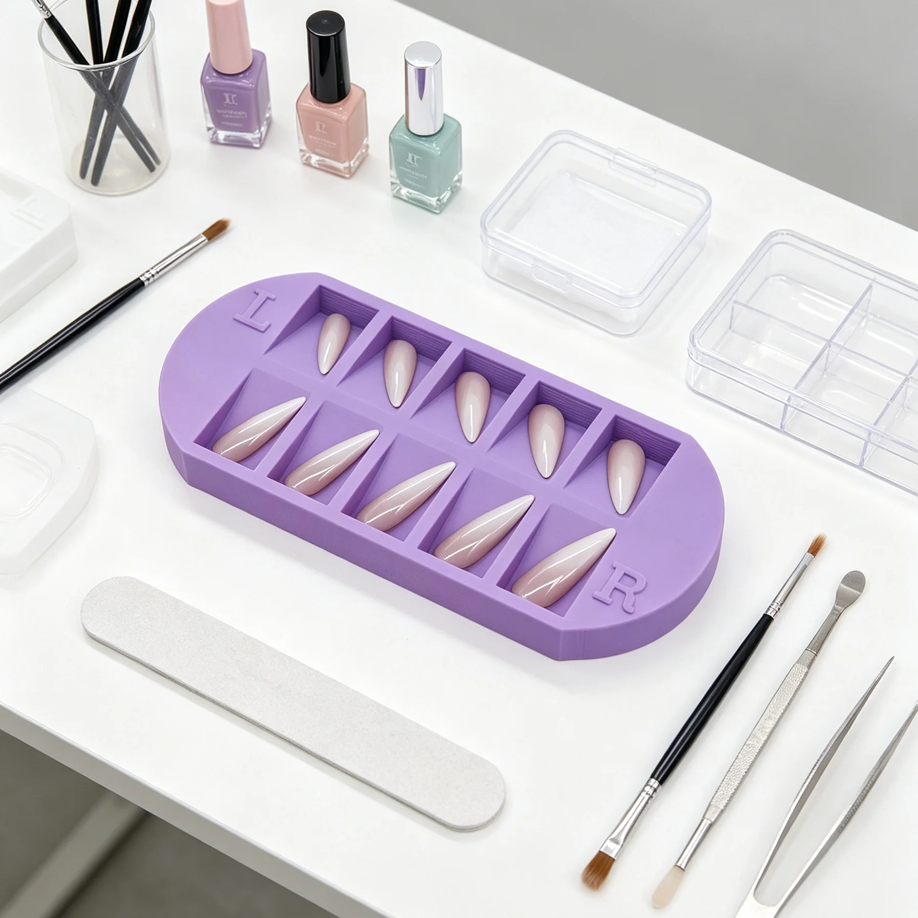 Baki Penyimpanan Tip Kuku 8-Gr - Nail Art Overlay ulasan dan harga